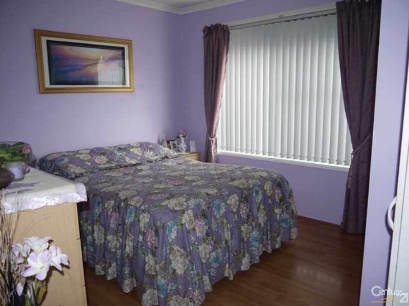 7 Third Avenue Broadlands Estate, Green Point NSW 2251