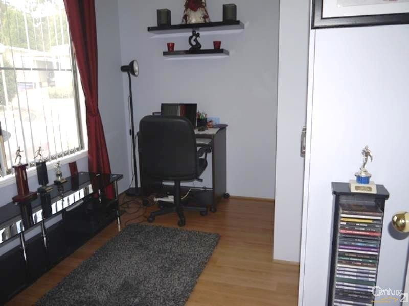7 Third Avenue Broadlands Estate, Green Point NSW 2251