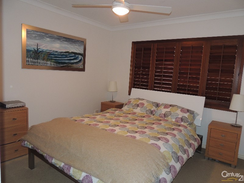 4/9-11 Junction Road, Terrigal NSW 2260