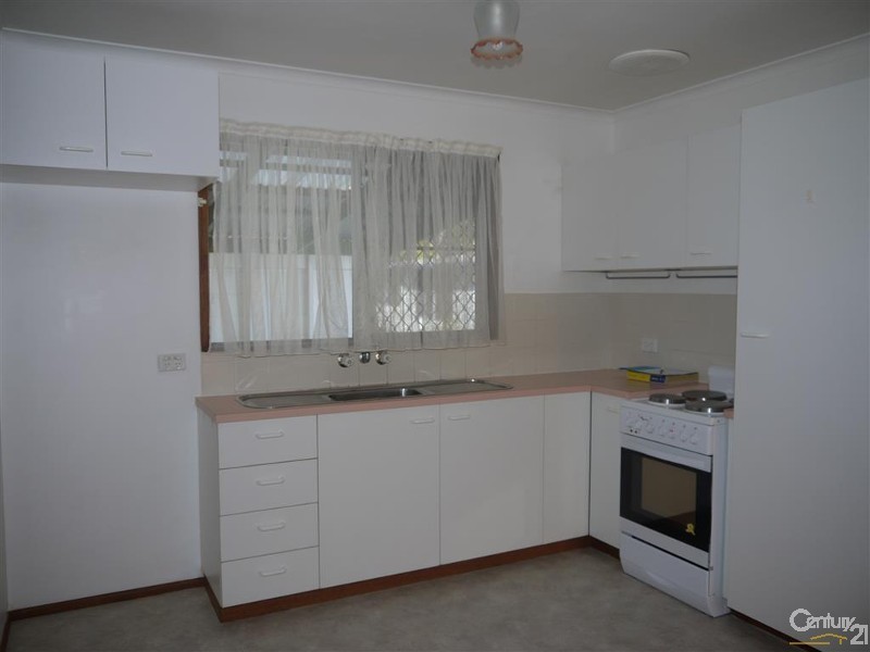 23 Prince Of Wales, 57 Empire Bay Dr, Kincumber NSW 2251