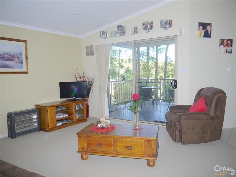 22 John Shortland Close, Nautical Village, Kincumber NSW 2251