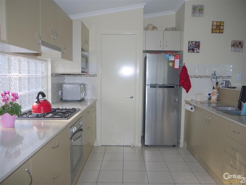 22 John Shortland Close, Nautical Village, Kincumber NSW 2251