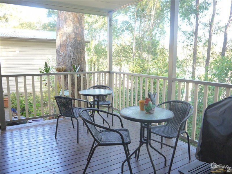 22 John Shortland Close, Nautical Village, Kincumber NSW 2251