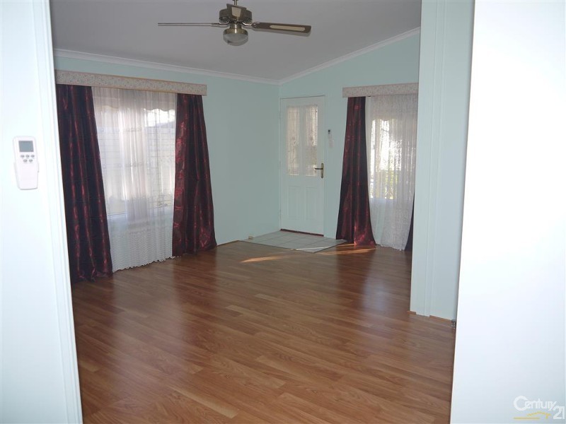 44 Second Ave, Broadlands Estate, Green Point NSW 2251