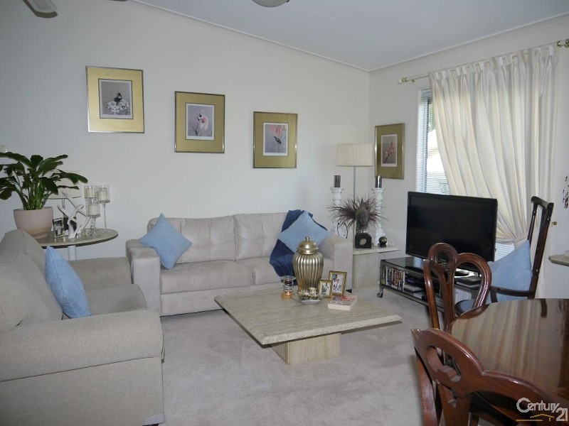 19 Arthur Phillip Drive, Nautical Village, Kincumber NSW 2251