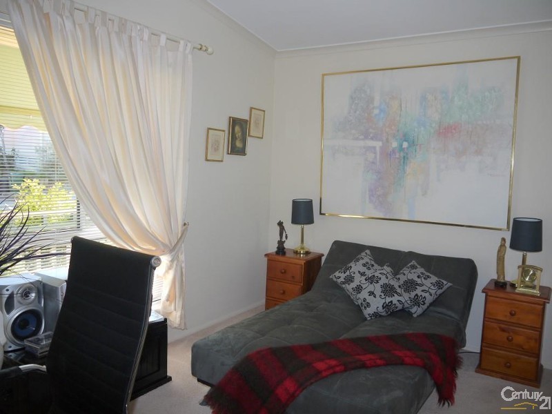 19 Arthur Phillip Drive, Nautical Village, Kincumber NSW 2251