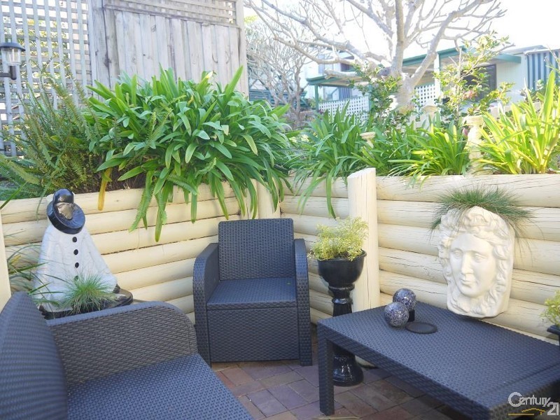 19 Arthur Phillip Drive, Nautical Village, Kincumber NSW 2251