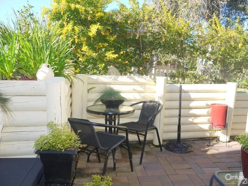 19 Arthur Phillip Drive, Nautical Village, Kincumber NSW 2251