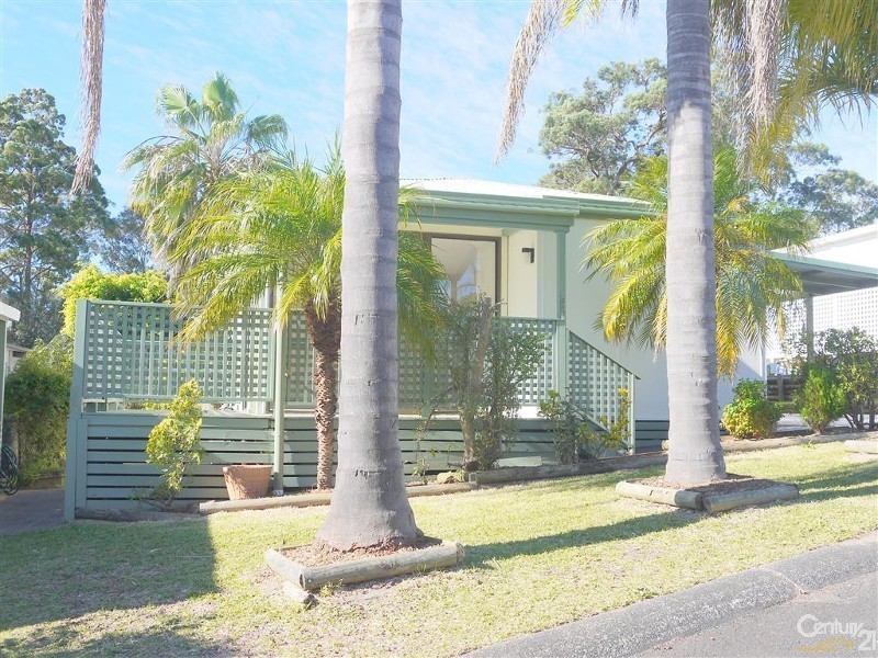 210 George Worgan Place, 57 Empire Bay Drive, Kincumber NSW 2251