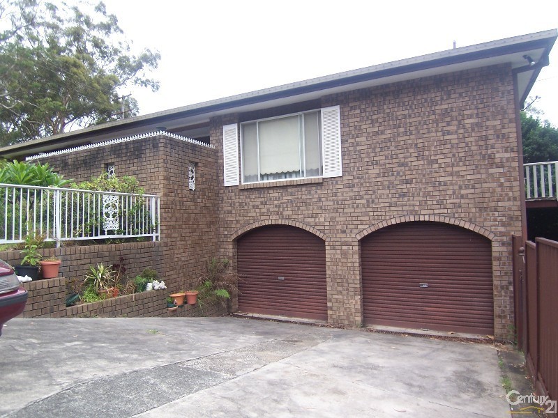 2 Cudgee Close, Green Point NSW 2251