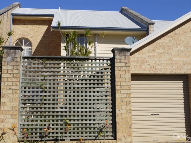 6/15 Koolang Road, Green Point NSW 2251