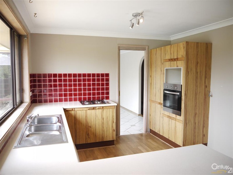 9 Melville Street, Kincumber NSW 2251