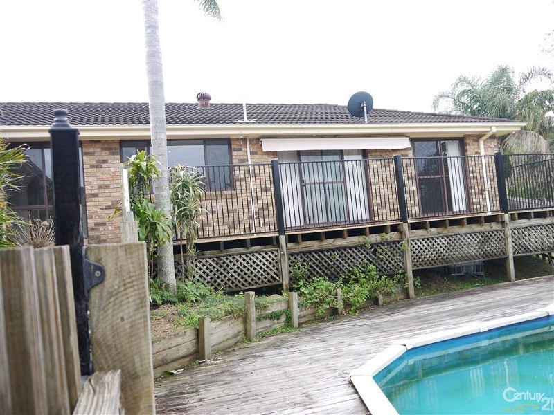 9 Melville Street, Kincumber NSW 2251