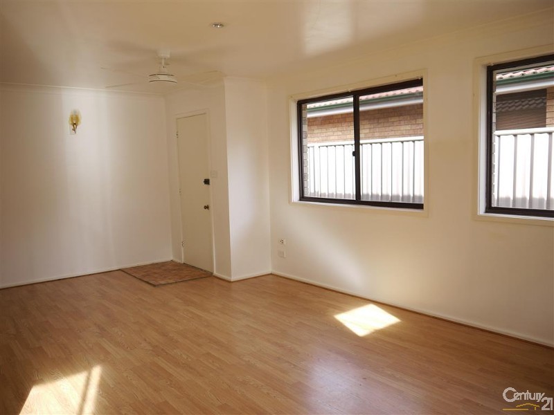 9 Kooreal Rd, Kincumber NSW 2251