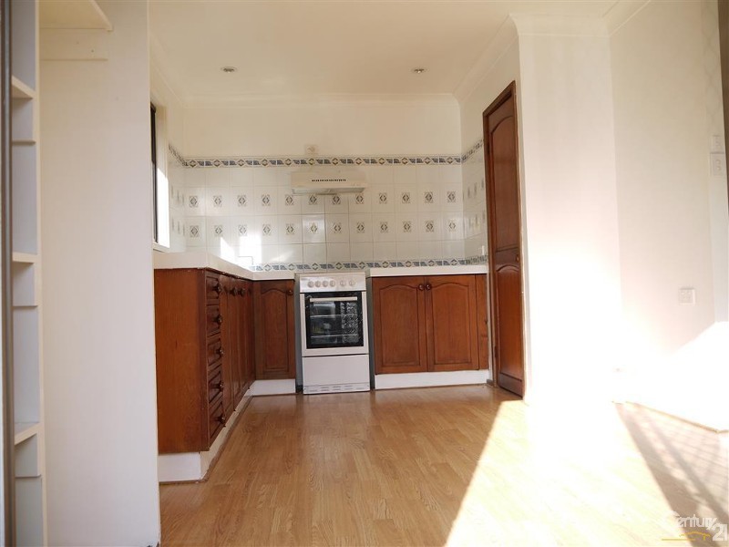 9 Kooreal Rd, Kincumber NSW 2251