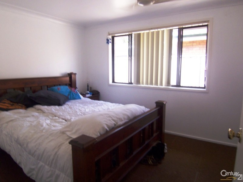 9 Kooreal Rd, Kincumber NSW 2251