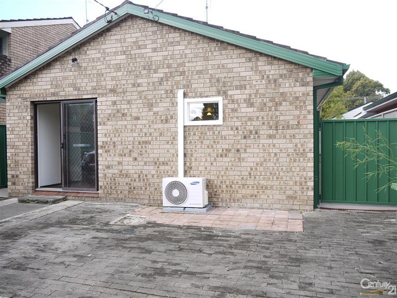 9 Kooreal Rd, Kincumber NSW 2251