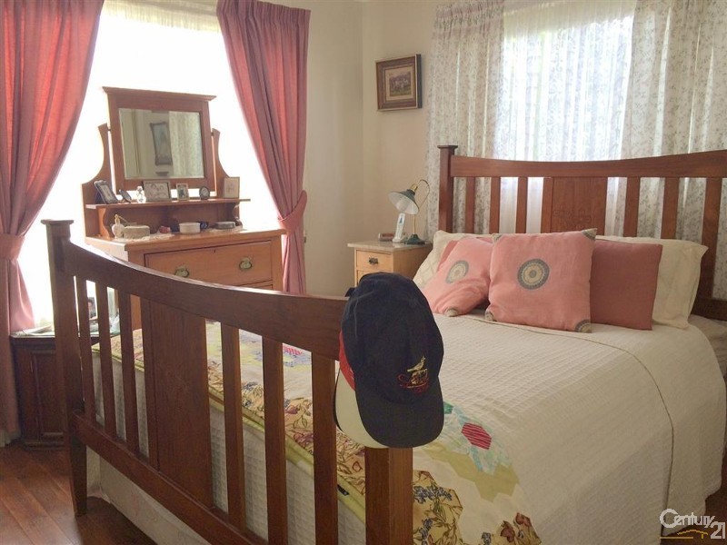 147 Fishburn Place, 57 Empire Bay Drive, Kincumber NSW 2251