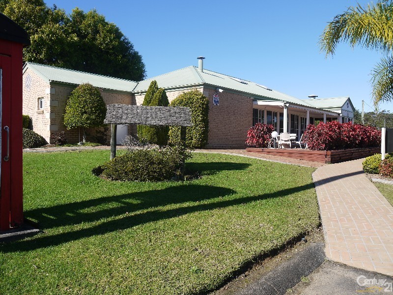 9 Watkins Tench Place, Nautical Village, Kincumber NSW 2251