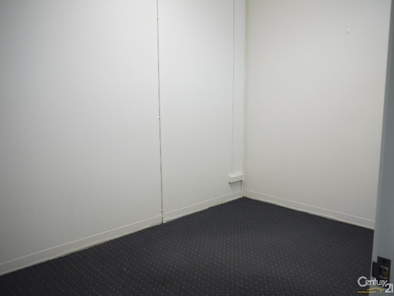 2/34 Avoca Drive, Kincumber NSW 2251