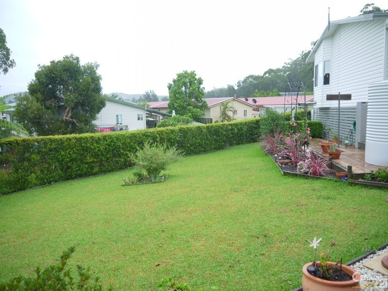 4 John Shortland Place, Kincumber Nautical Village, Kincumber NSW 2251