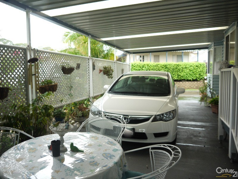 4 John Shortland Place, Kincumber Nautical Village, Kincumber NSW 2251