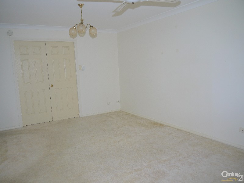 60/33  Karalta Rd, Erina NSW 2250