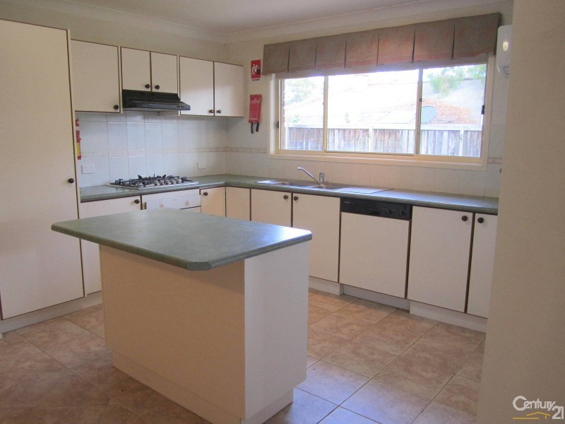 24 Davies Street, Kincumber NSW 2251