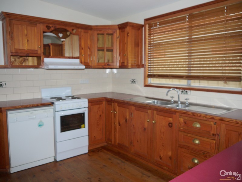 3 Nerissa Road, Erina NSW 2250