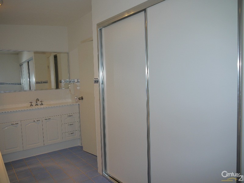 3 Nerissa Road, Erina NSW 2250