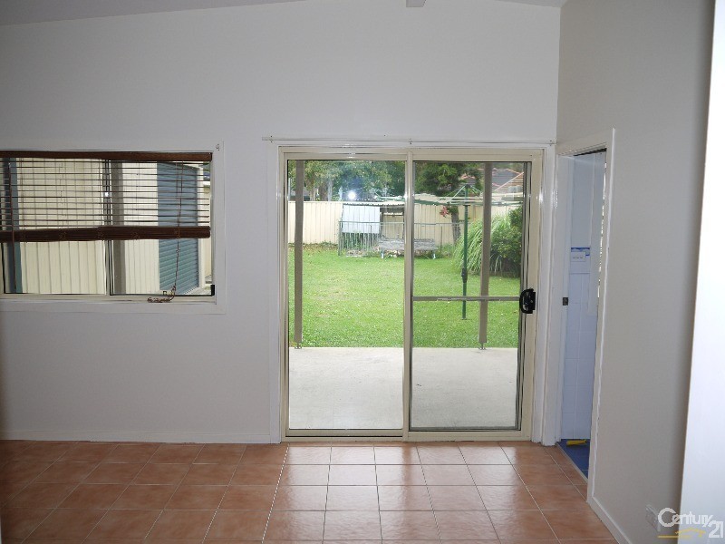 3 Nerissa Road, Erina NSW 2250