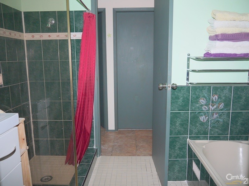 7 Monica Street, Kincumber NSW 2251