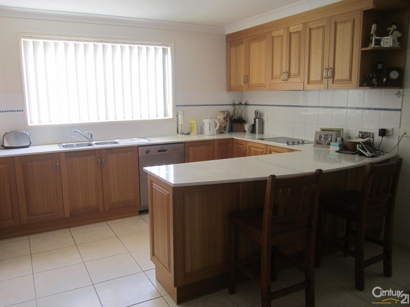 2/31 Boondilla Road, The Entrance NSW 2261