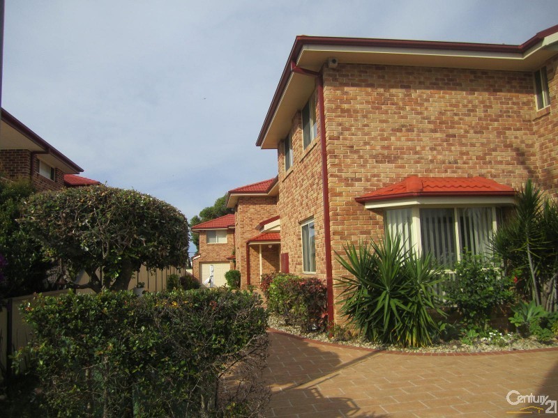 2/31 Boondilla Road, The Entrance NSW 2261