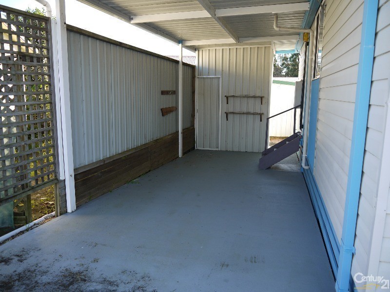 12 Third Ave Broadlands Estate, Green Point NSW 2251