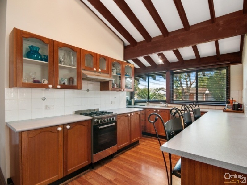 4 Kanimbla Close, Kincumber NSW 2251