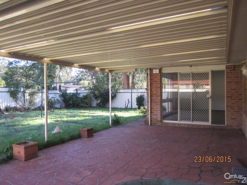 6 Pildara Street, Narara NSW 2250