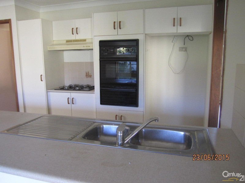 6 Pildara Street, Narara NSW 2250