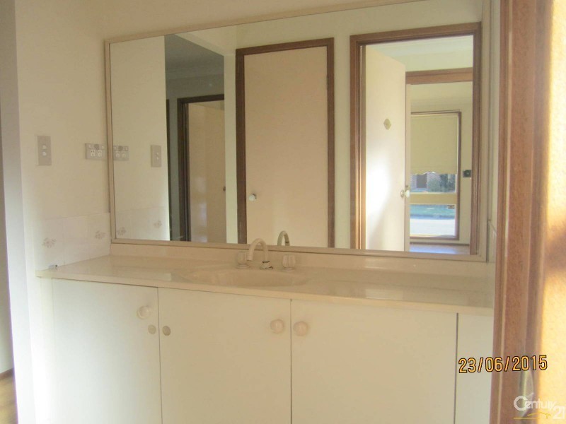 6 Pildara Street, Narara NSW 2250