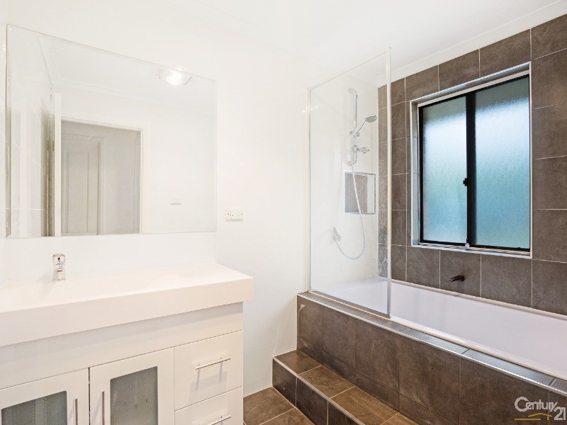 7 Melissa Street, Green Point NSW 2251