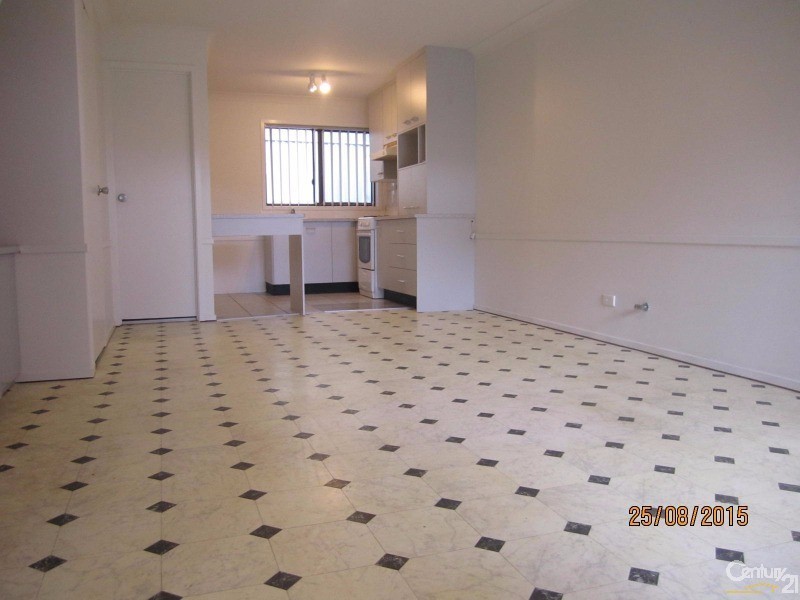 32/65 Davies Street, Kincumber NSW 2251