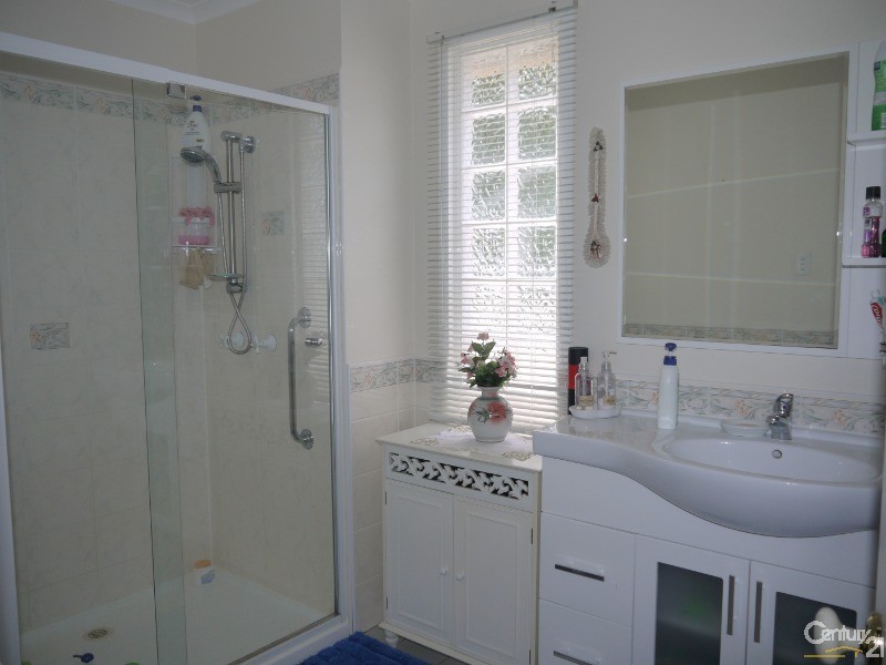 41 Arthur Phillip Drive, Kincumber NSW 2251