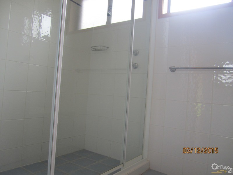 15 Waldron Road, Kincumber NSW 2251