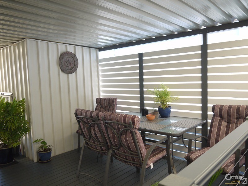 2 John Shortland Place, Kincumber NSW 2251