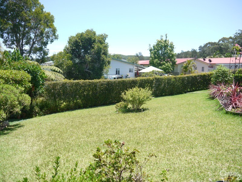 2 John Shortland Place, Kincumber NSW 2251