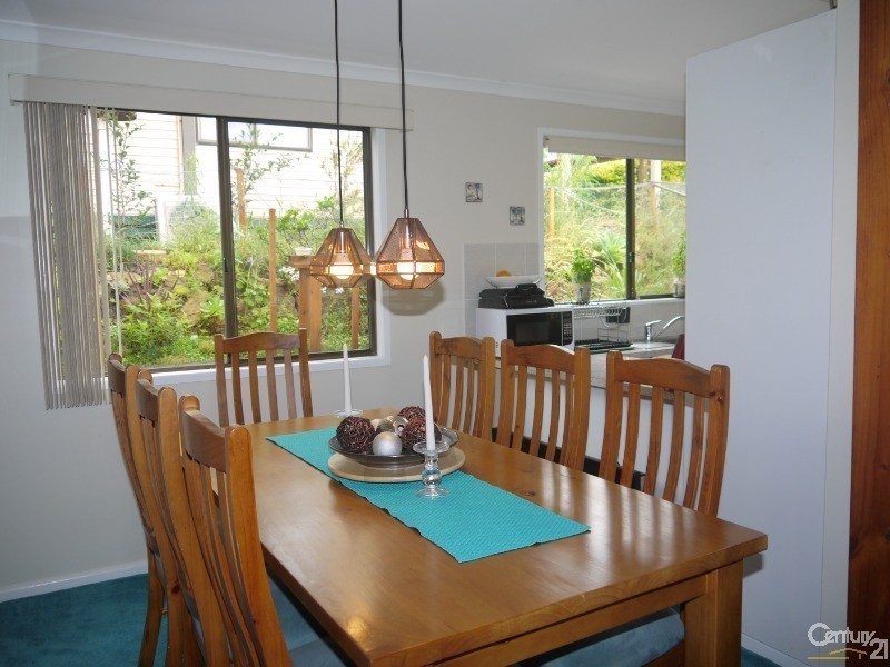 126 Borrowdale Place, Kincumber NSW 2251