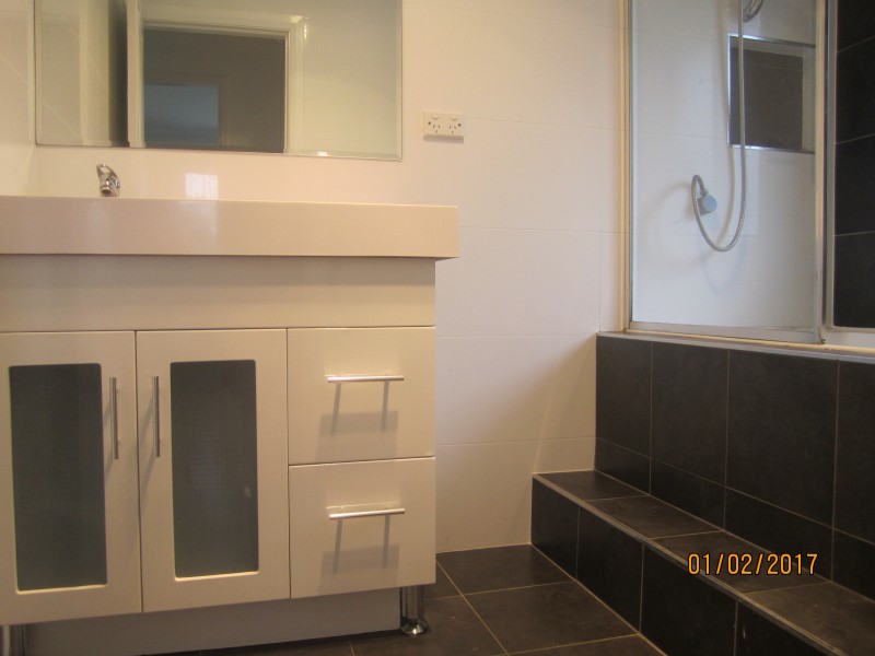7  Melissa St, Green Point NSW 2251