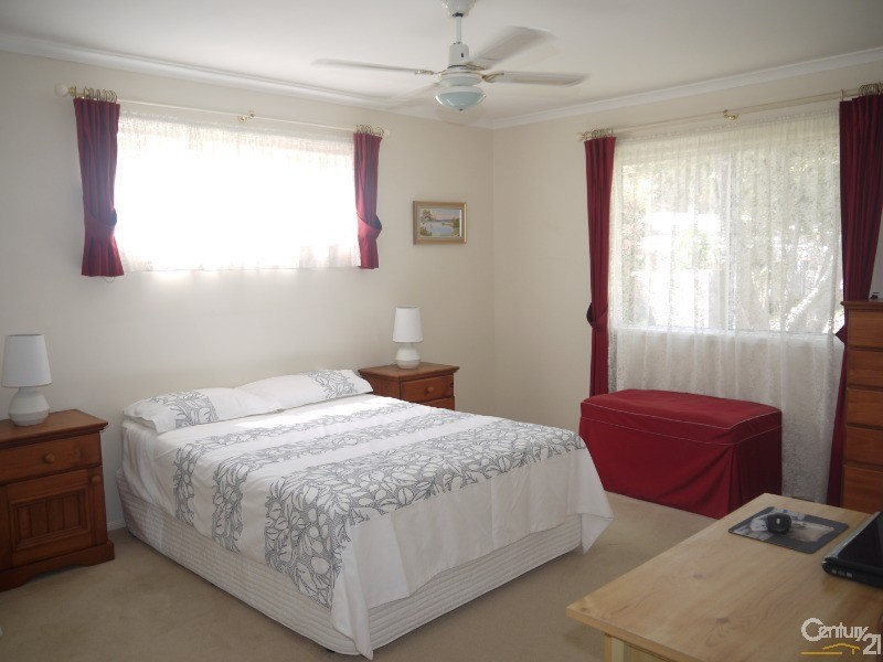 1 George Johnson Place, Kincumber Nautical Village, Kincumber NSW 2251