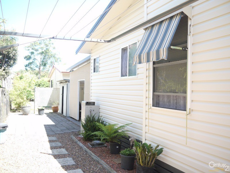 8  James Campbell Place, Kincumber NSW 2251