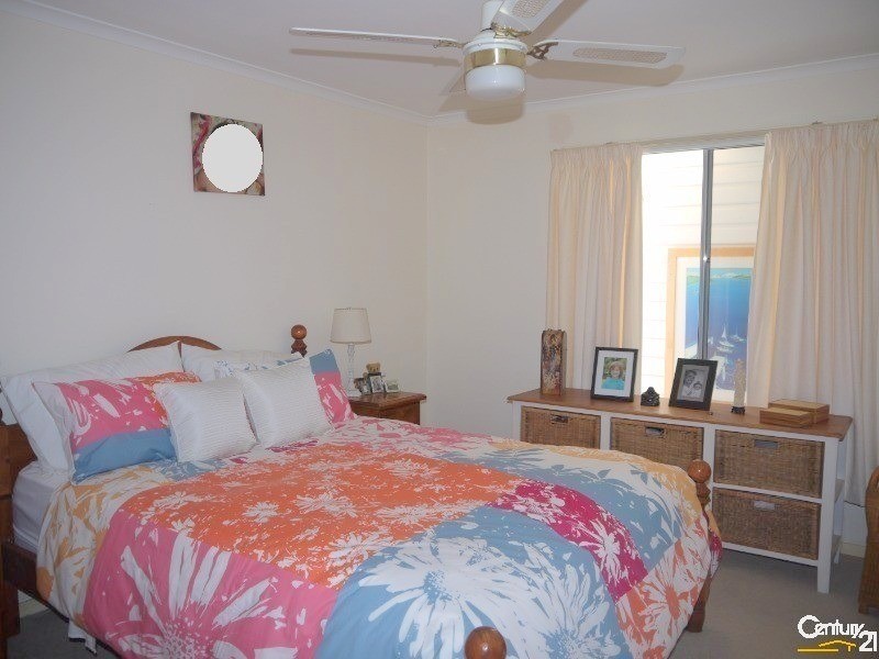 6  Watkin Tench Place, Kincumber NSW 2251
